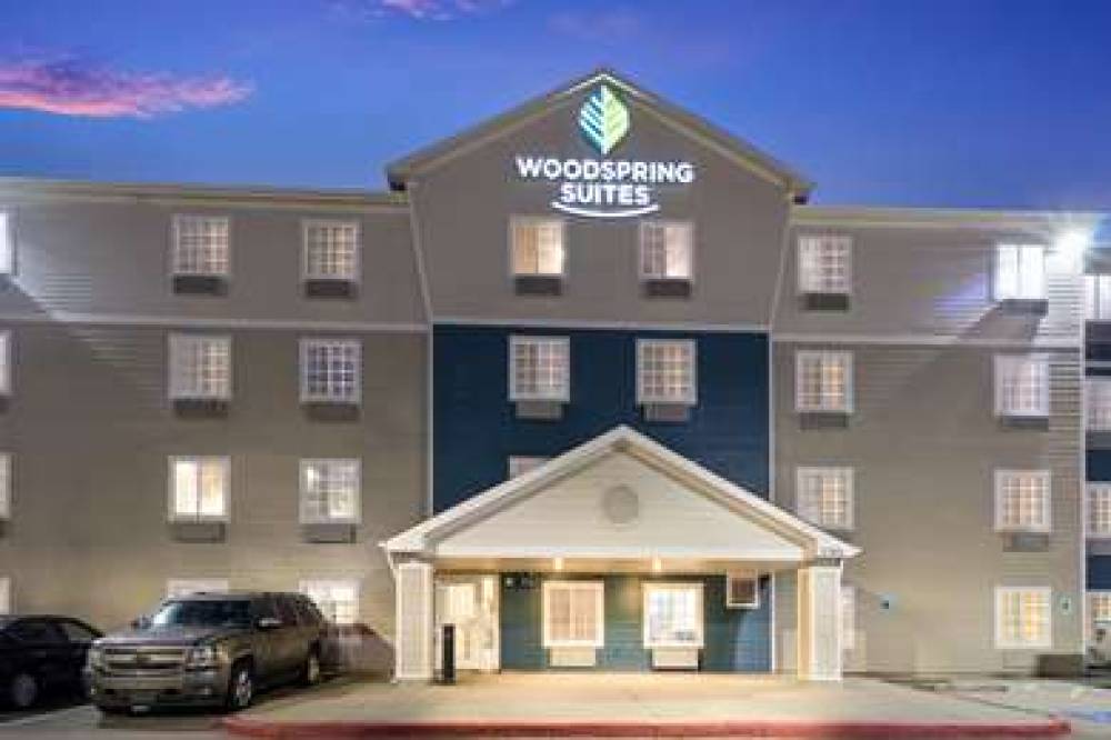 WOODSPRING SUITES HOUSTON LA PORTE 4