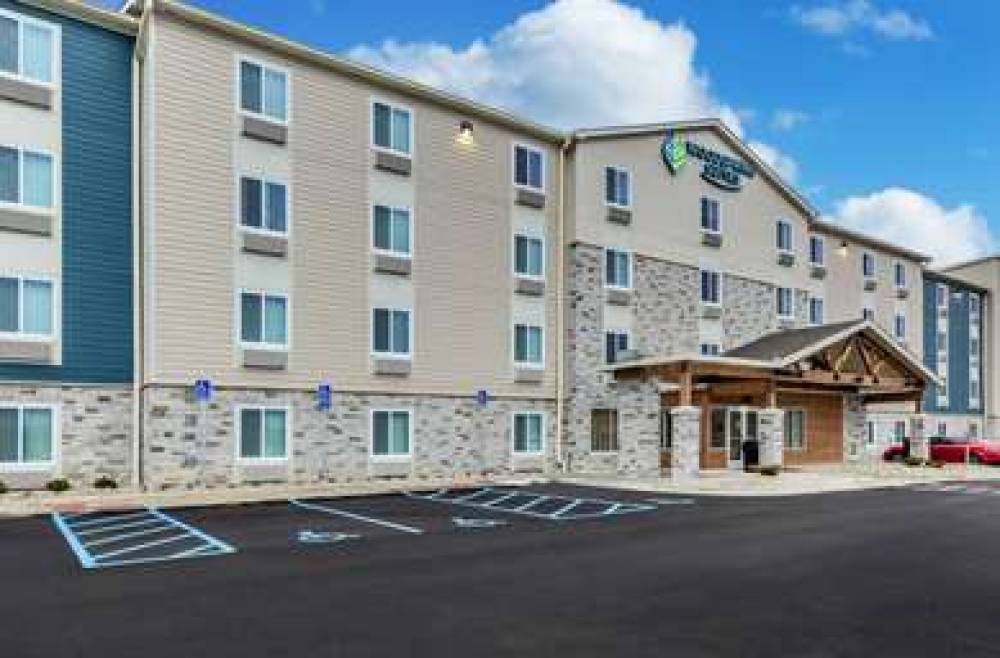 WOODSPRING SUITES INDIANAPOLIS CAST 3