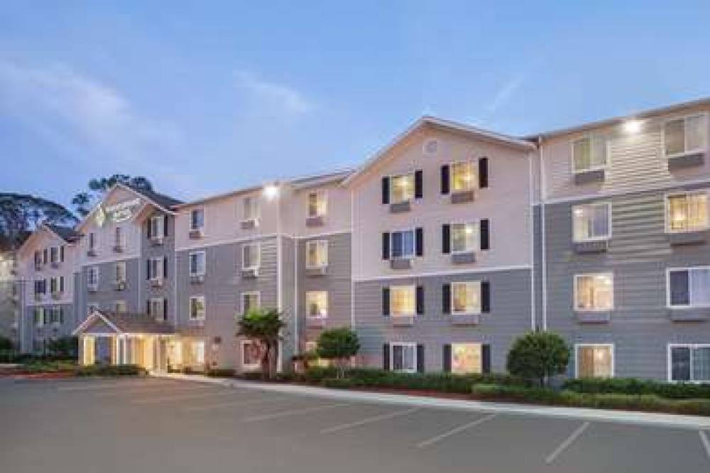 WOODSPRING SUITES JACKSONVILLE BEAC 3