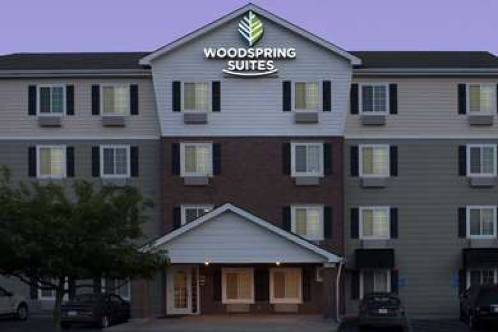 Woodspring Suites Kansas City Liber