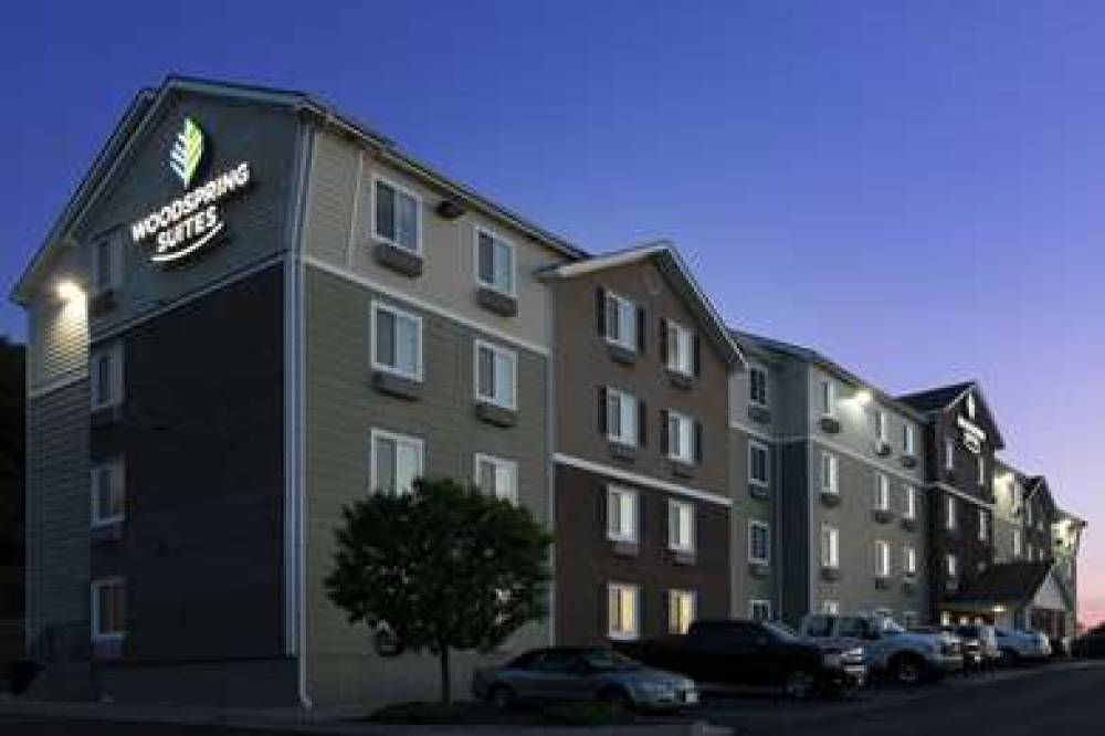 WOODSPRING SUITES KANSAS CITY MISSI 4