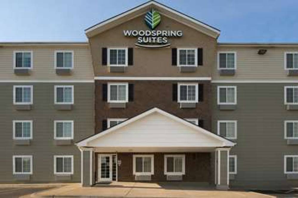 WOODSPRING SUITES KANSAS CITY MISSI 1