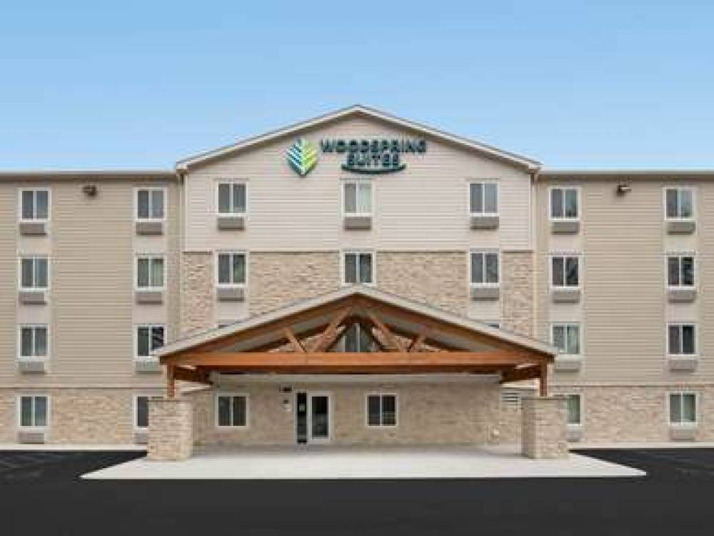 WOODSPRING SUITES LACKLAND NEAR SEA 1