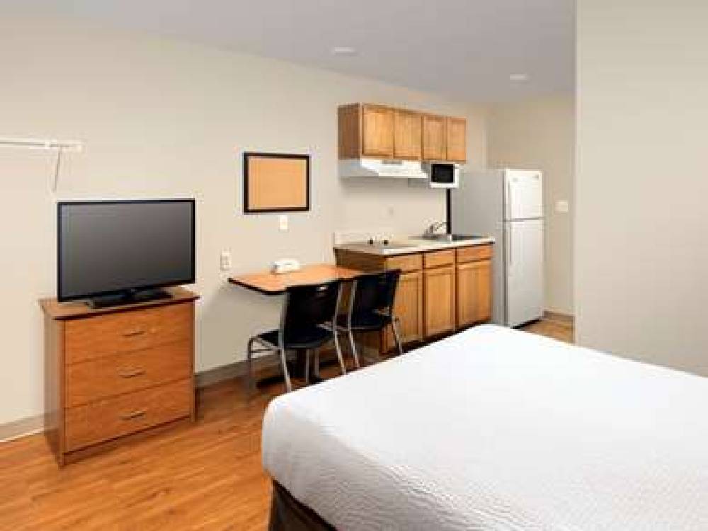 WOODSPRING SUITES LOUISVILLE CLARKS 7