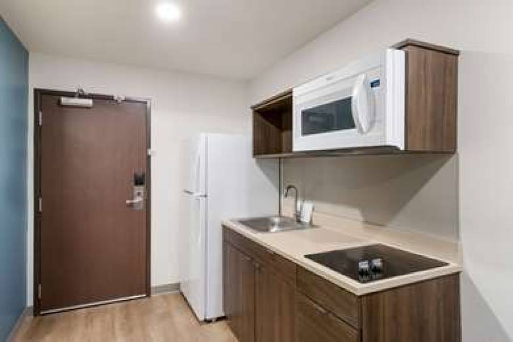 WOODSPRING SUITES MESA CHANDLER 10