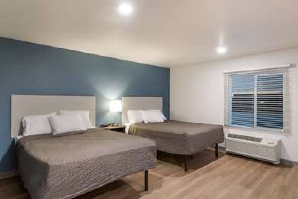 WOODSPRING SUITES MESA CHANDLER 8