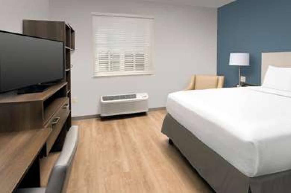 WOODSPRING SUITES MIAMI SOUTHWEST 7