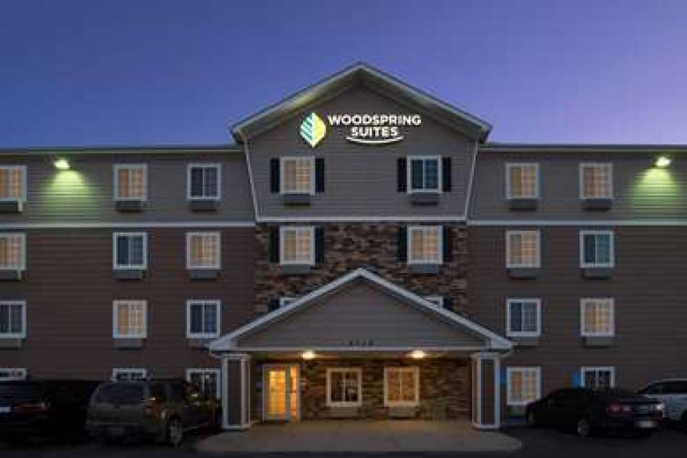 WOODSPRING SUITES MIDLAND 2