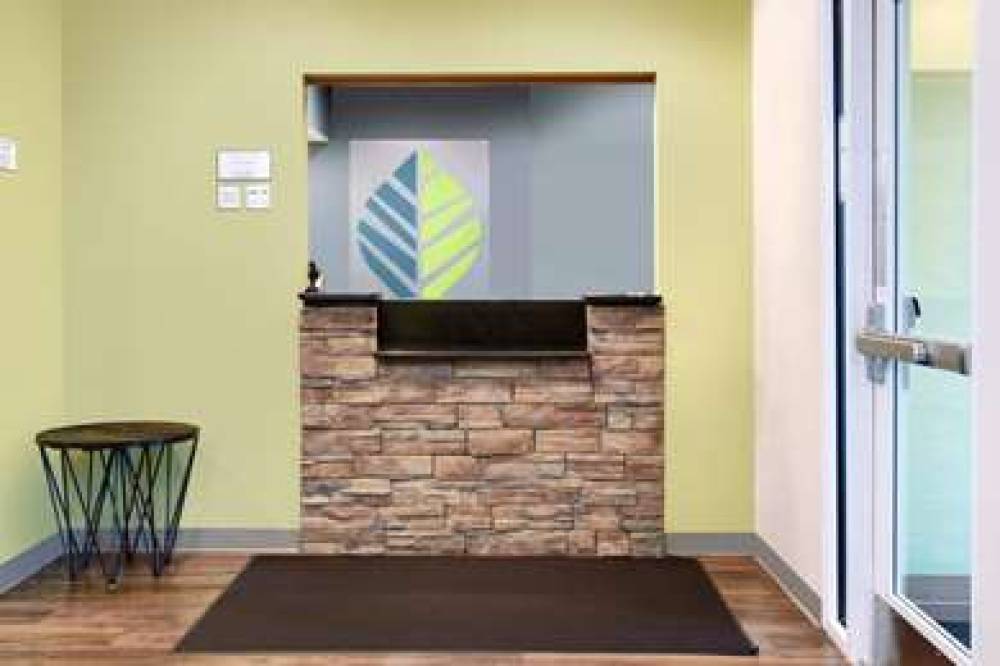 WOODSPRING SUITES NASHVILLE AIRPORT 9