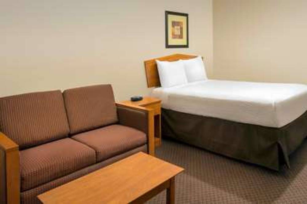 WOODSPRING SUITES OMAHA BELLEVUE 7