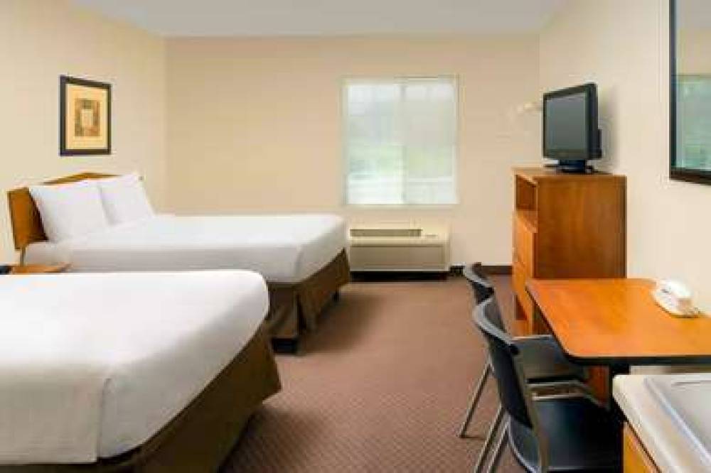 WOODSPRING SUITES OMAHA BELLEVUE 8