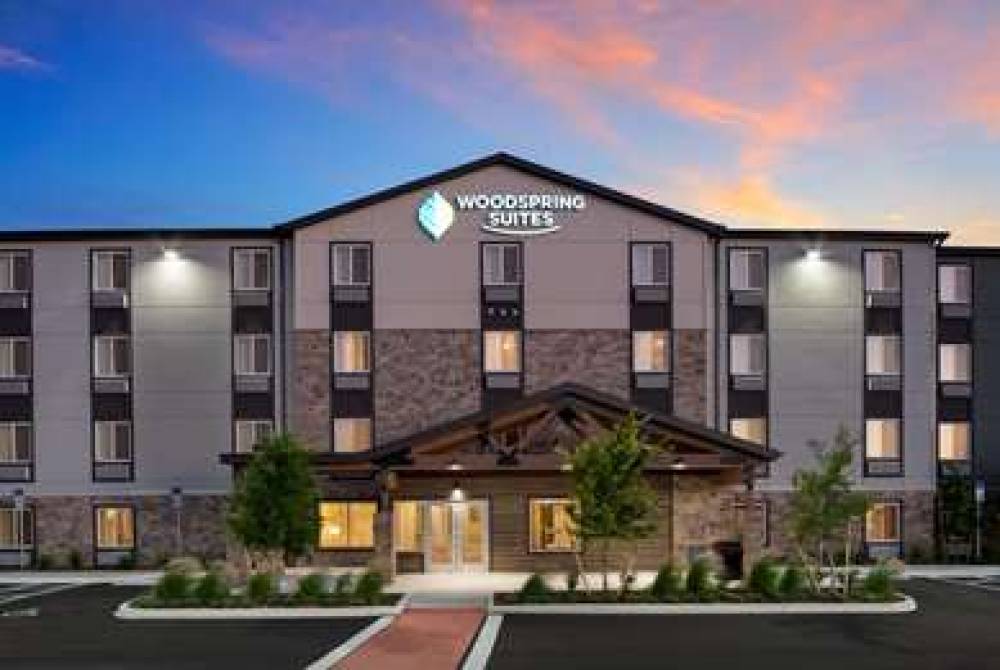 WOODSPRING SUITES ORLANDO I-4 AND C 3