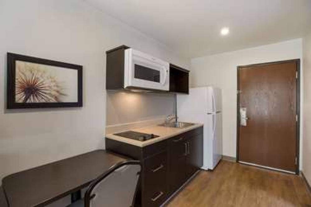 WOODSPRING SUITES ORLANDO NORTH - M 9