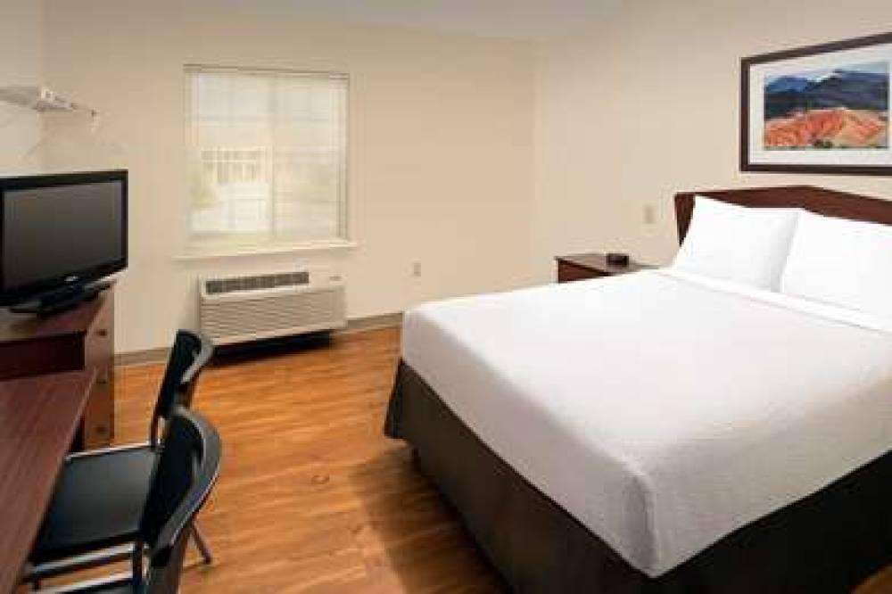 WOODSPRING SUITES SAN ANTONIO FORT 6