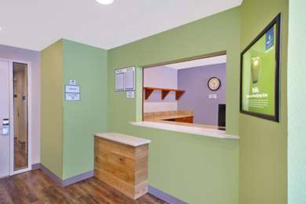 WOODSPRING SUITES ST LOUIS ST CHARL 2