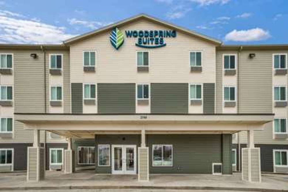 WOODSPRING SUITES SULPHUR - LAKE CH 1