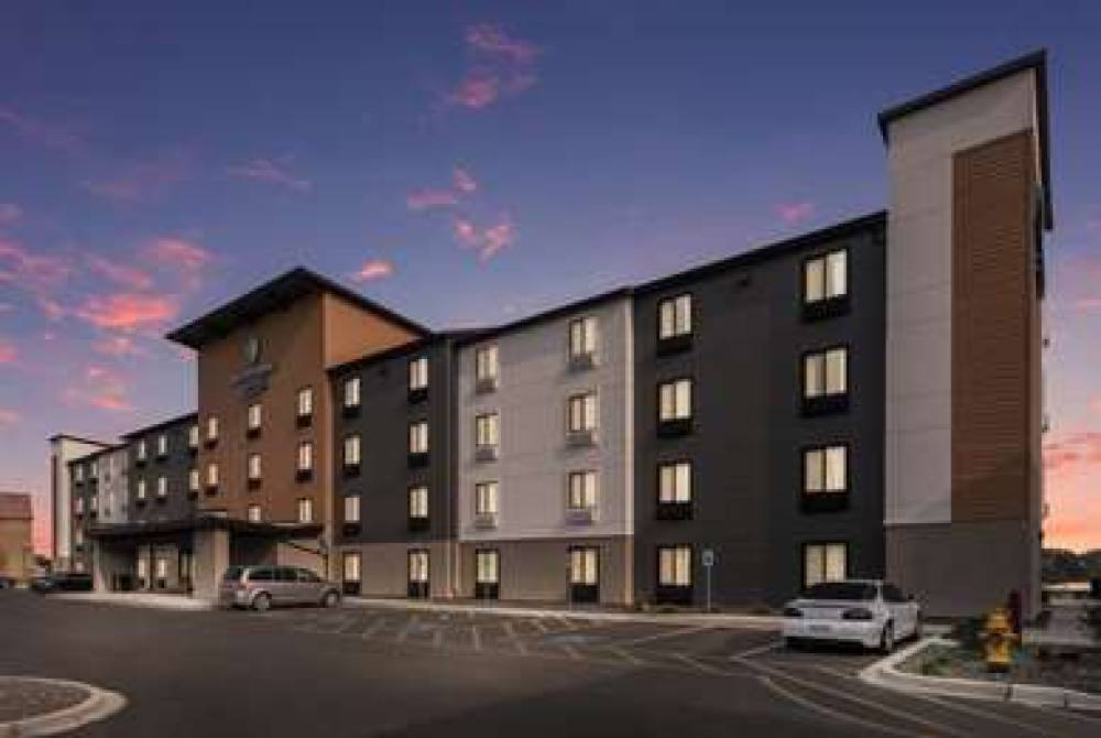 Woodspring Suites Tri Cities Richla
