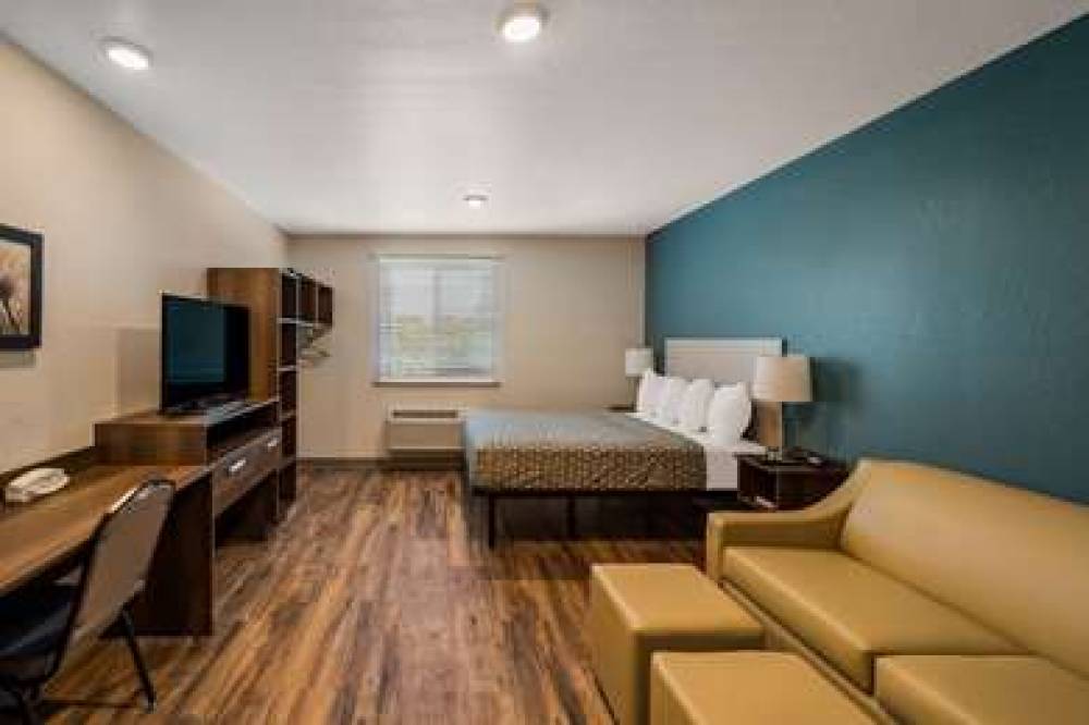 WOODSPRING SUITES WEST PALM BEACH 9