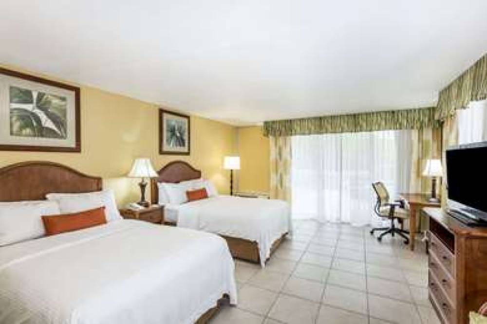 WYNDHAM GARDEN FORT MYERS BEACH 10