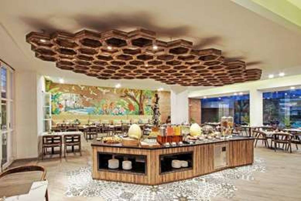 WYNDHAM GARDEN KUTA BEACH BALI 2