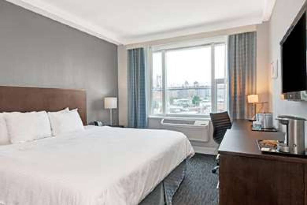 Wyndham Garden Long Island City 6