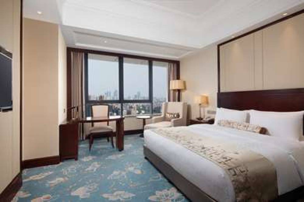 WYNDHAM GARDEN WUXI HUISHAN 9