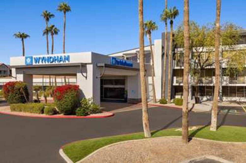 WYNDHAM PHOENIX AIRPORT/TEMPE 3