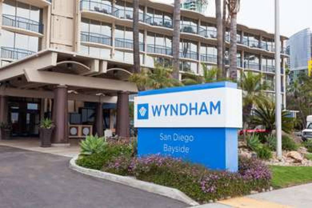 Wyndham San Diego Bayside 2