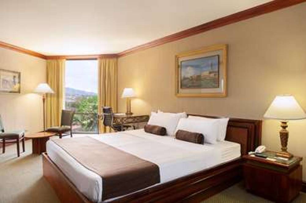 WYNDHAM SAN JOSE HERRADURA HOTEL & 6