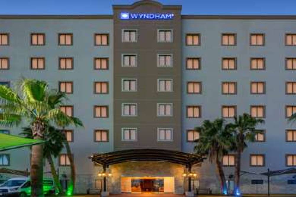 WYNDHAM TORREON 3