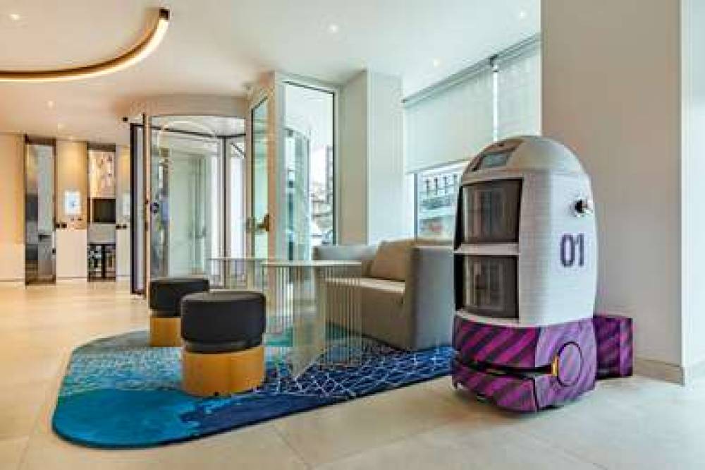 YOTEL PORTO 10