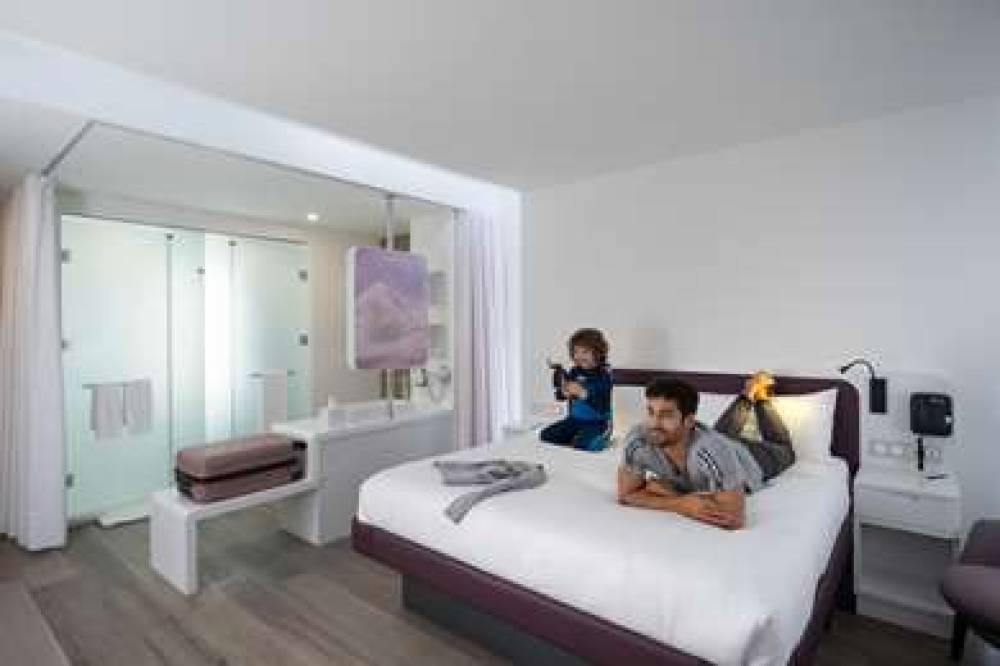 YOTELAIR ISTANBUL AIRPORT 10