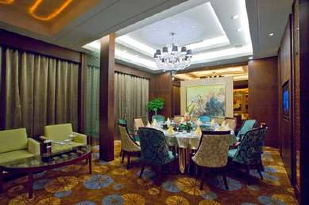 ZHONGSHAN INTERNATIONAL HOTEL 10